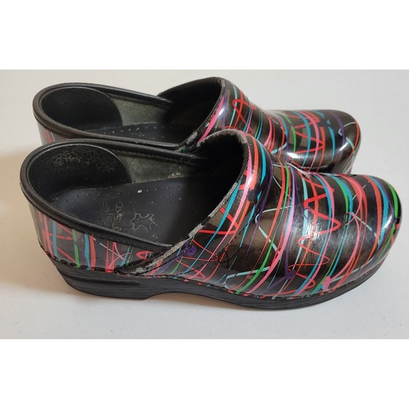 Dansko Multicolor Scribble Stripes Womens Clogs EU 37  US Size 6.5 Slip On 0183 - Picture 2 of 10